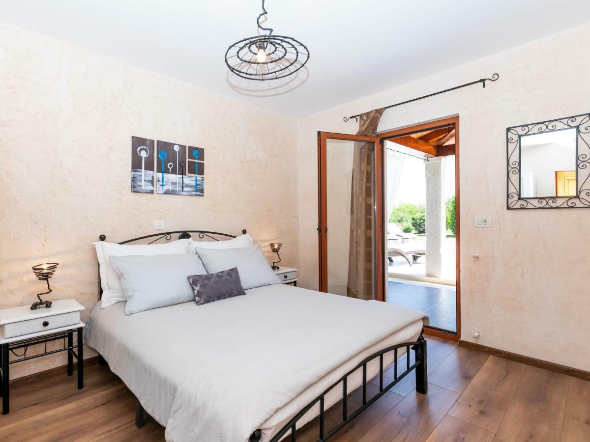 Holiday Home Poli Murvu By Interhome Sveti Petar u Sumi Extérieur photo